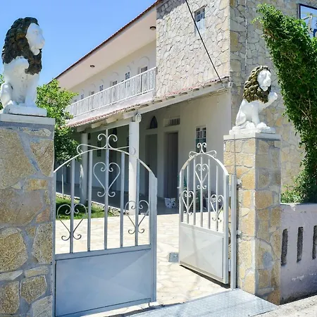 Dias Apartment
